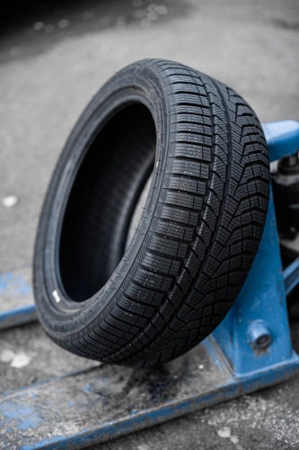 фото протектора и шины Ice Blazer Alpine EVO1 Шина Sailun Ice Blazer Alpine Evo 1 235/65 R17 108H